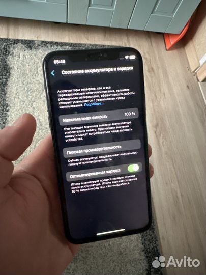 iPhone X, 64 ГБ