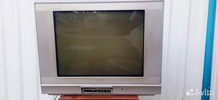 Телевизор JVC