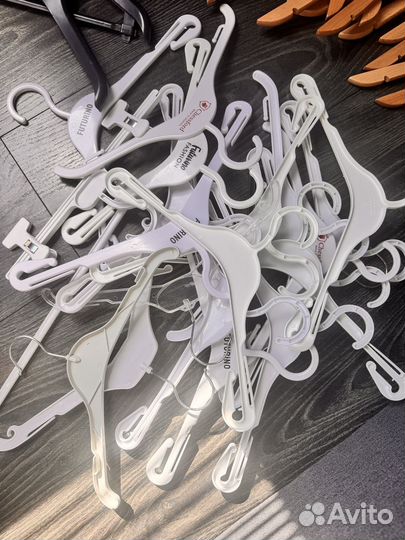 Дестскте плечики IKEA armani