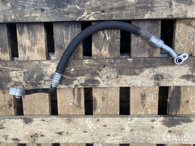 Трубка кондиционера Audi A6 C5 3.0 BBJ