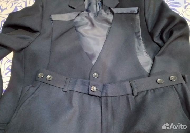 Костюм для подростка