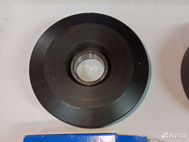 8AC-47310-10-00 Yamaha ролики задней подвески на с