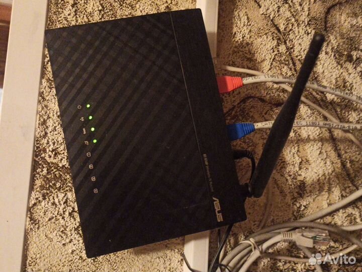 Wifi роутер Asus RT-N10 P исправный в отличном сос
