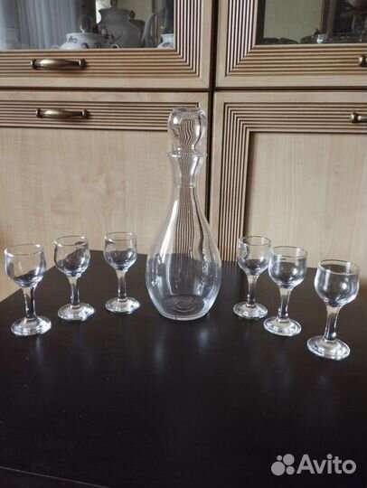 Графин с рюмками, новые