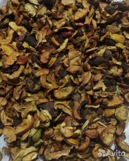 Сухофрукты курага, чернослив, компот, финик шип