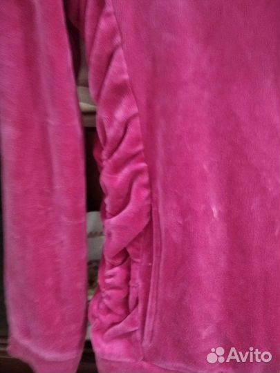 Спортивный костюм женский