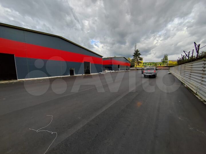 Склад, 5726 м²