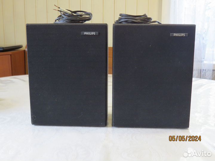 Акустические колонки philips
