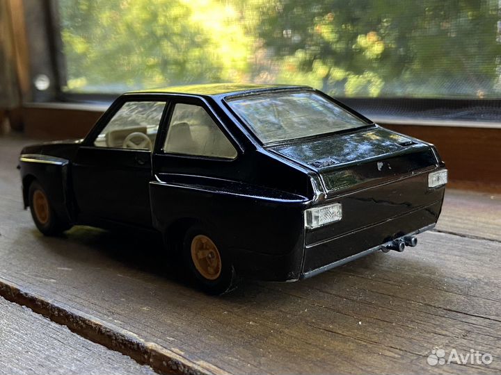 Модель Ford Escort RS 1800 (1:24, made in ussr)