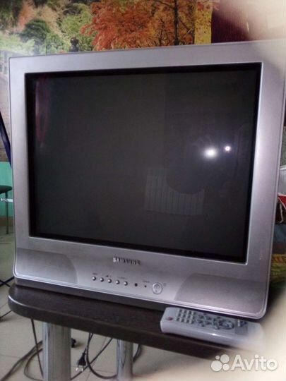 Телевизор samsung 55см