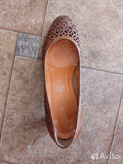 Туфли женские 39 размер salamander