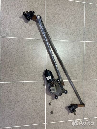 Моторчик дворников с трапецией Isuzu Bighorn 1994