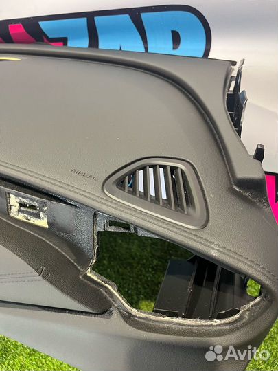 Панель передняя салона (торпедо) Buick Encore GX