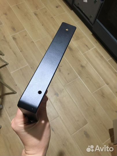 Держатель для полок