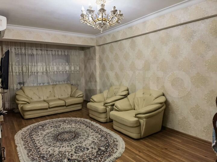 3-к. квартира, 112 м², 1/11 эт.