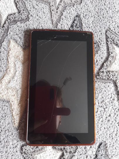 Планшет Леново