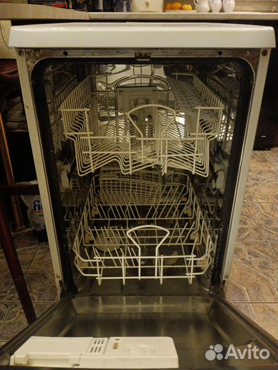 Посудомоечная машина Аристон