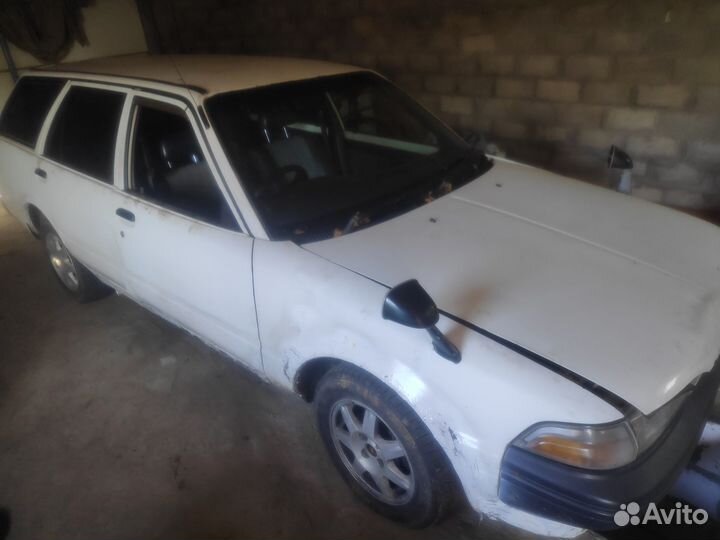 Стекло задней двери R Toyota Carina ET176