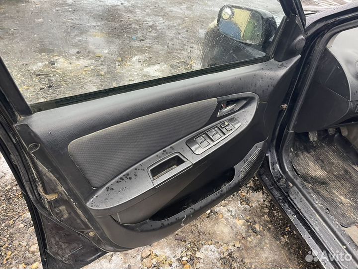 Авторазбор geely mk 2008 1.5 MT cross