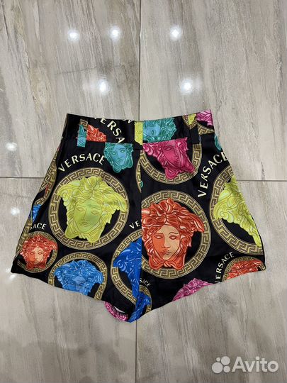 Шорты versace женские