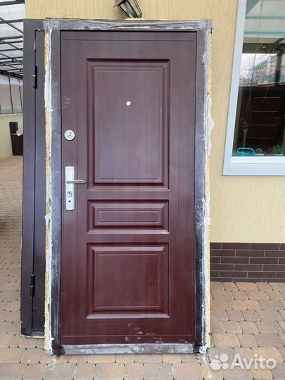 Двери входные металлические бу