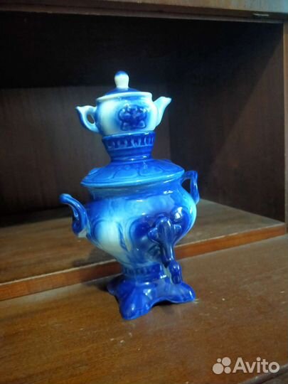 Фарфоровый самовар