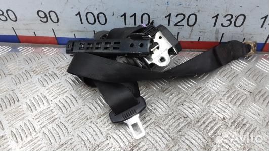 Ремень безопасности с пиропатроном сиденья передне