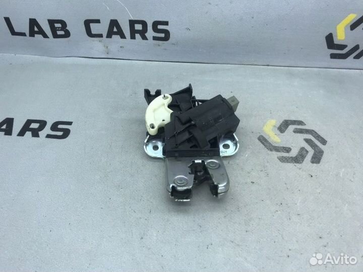 Замок крышки багажника Audi A6 C6