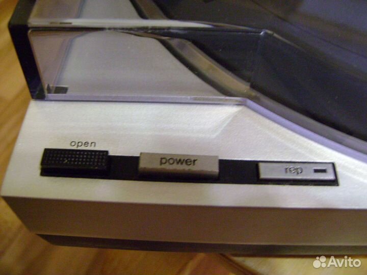 Виниловый проигрыватель Technics SL-7