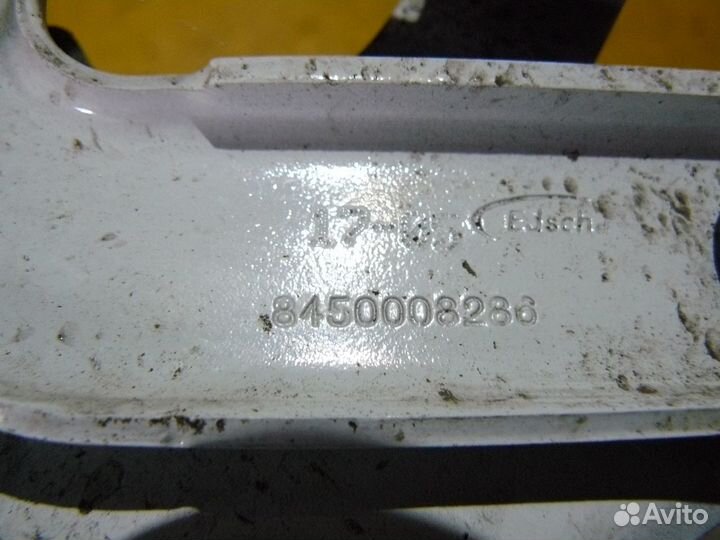 Петля капота правая для LADA Vesta 2017