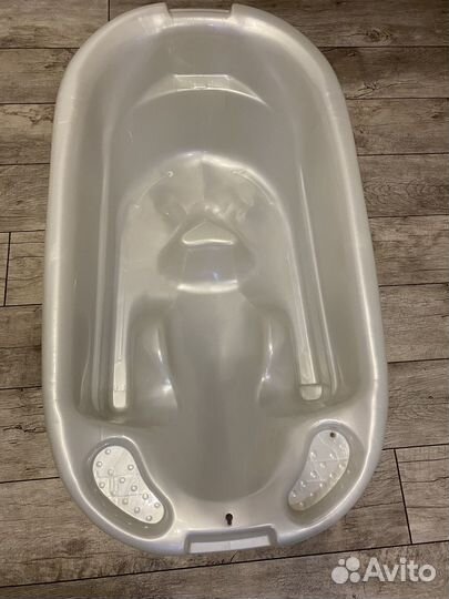 Ванночка для купания с горкой