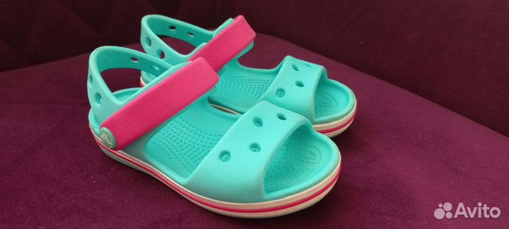 Сандалии crocs c7