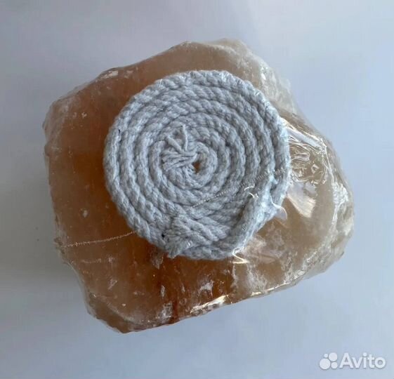 Гималайская соль (лизунец) на веревке 3-4 кг