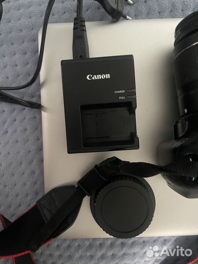 Зеркальный фотоаппарат canon 1100d