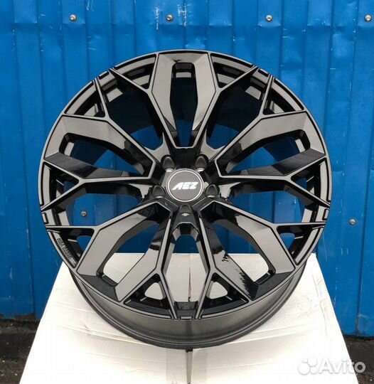 Немецкие диски AEZ Leipzig R20 на Audi Q7 Touareg