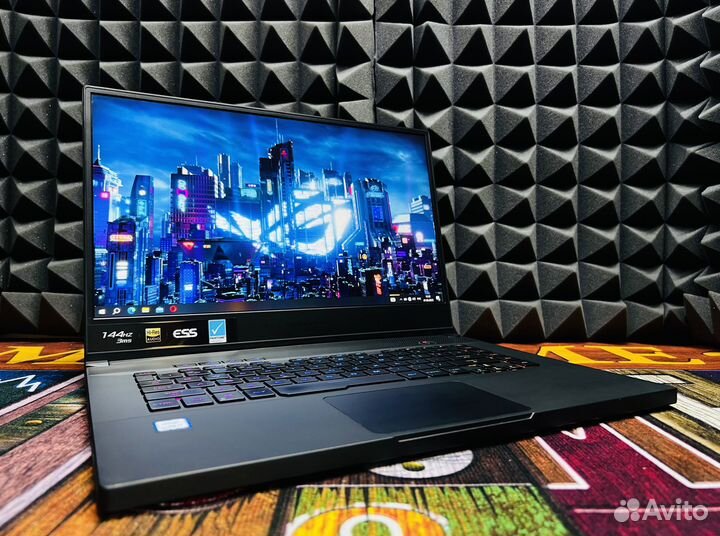 Тонкий игровой asus Zephyrus RTX 2060 / Core i7