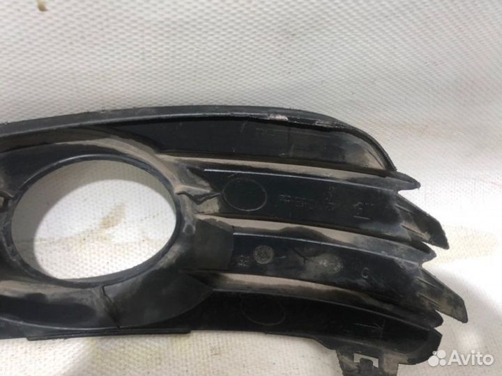 Накладка птф передняя правая Opel Astra H