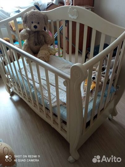 Детская кровать плюс матрас и камод, уместен торг