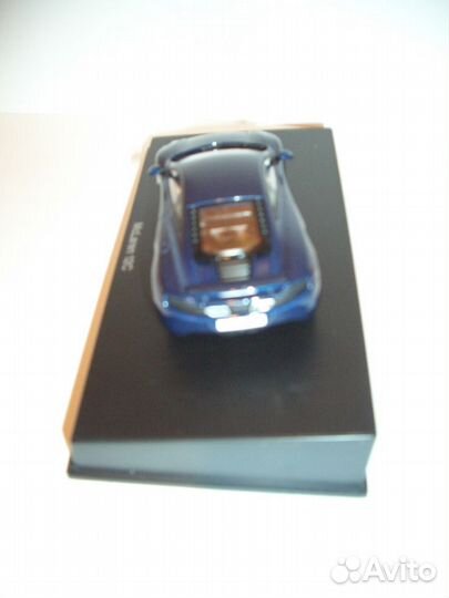 Модель McLaren 12C