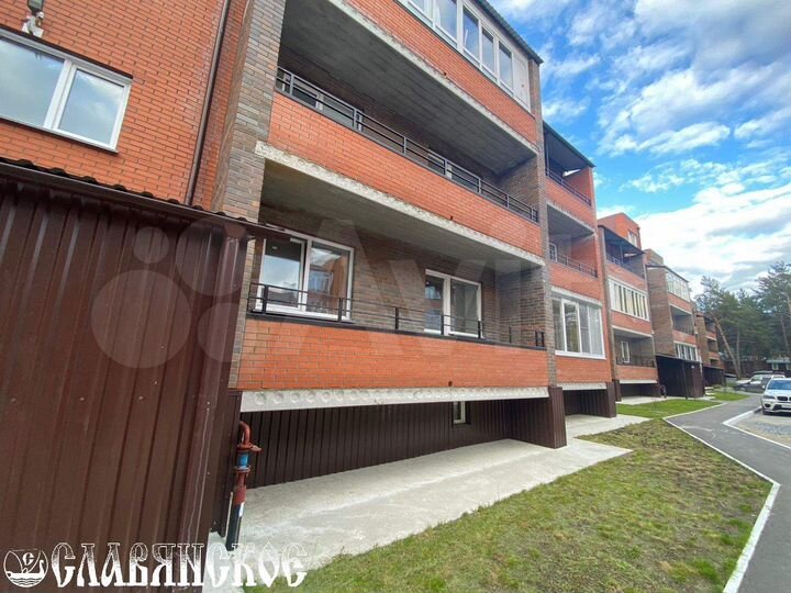 1-к. квартира, 42,5 м², 1/3 эт.