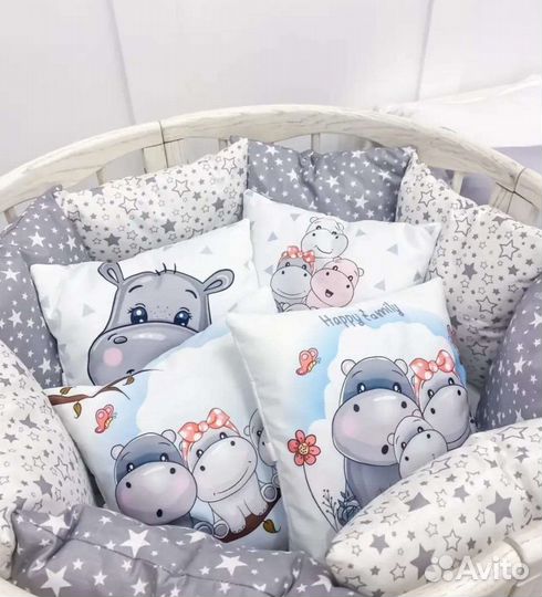 Бортики в кроватку