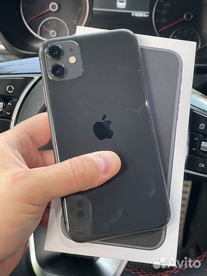 iPhone 11, 64 ГБ