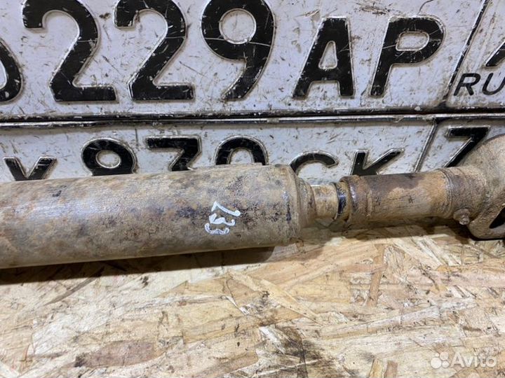 Кардан передний Ваз 21213 1997