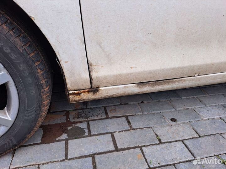 Volkswagen Golf, 2011