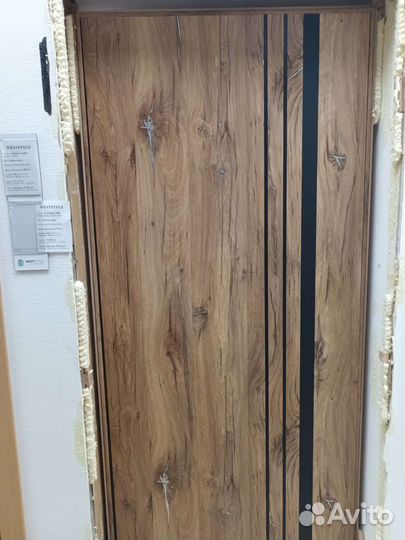 Двери межкомнатные с коробкой новые