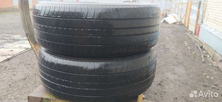 Yokohama BluEarth E70 215/60 R16