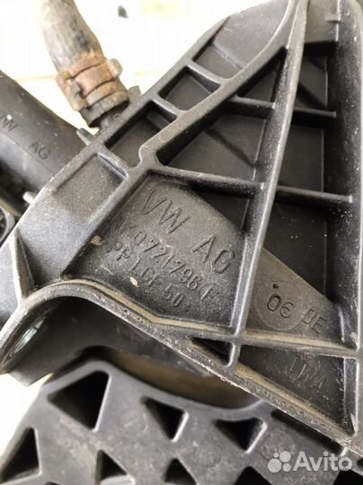 Педаль сцепления Audi A3 8P (3496)