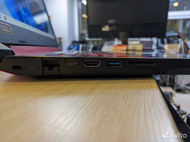 Игровой ноутбук Acer (i5/1050 - 4 gb/SSD)
