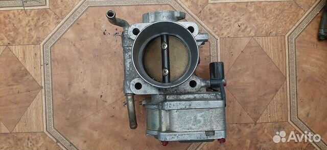 Дроссельная заслонка Mitsubishi Lancer 4g15