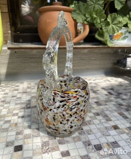 Корзина вазочка конфетница чешское гутное стекло